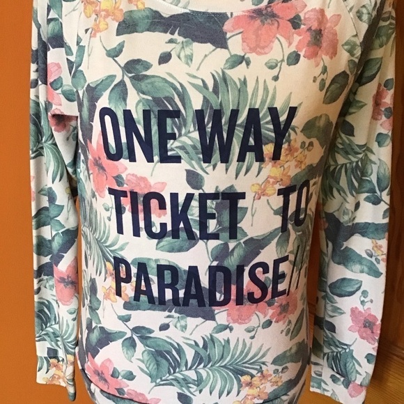 3 for 20 $ bundle So super soft floral graphic sweat shirt - Picture 8 of 9